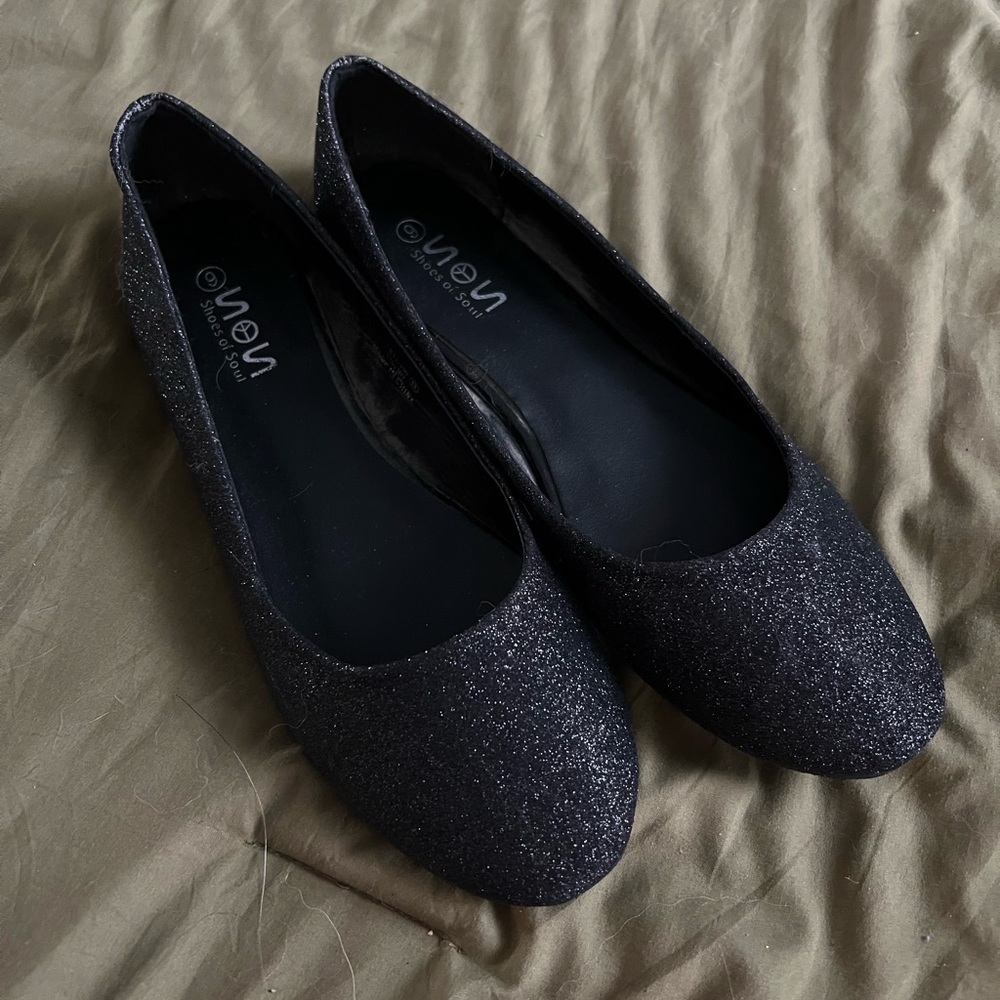 Black glitter flats